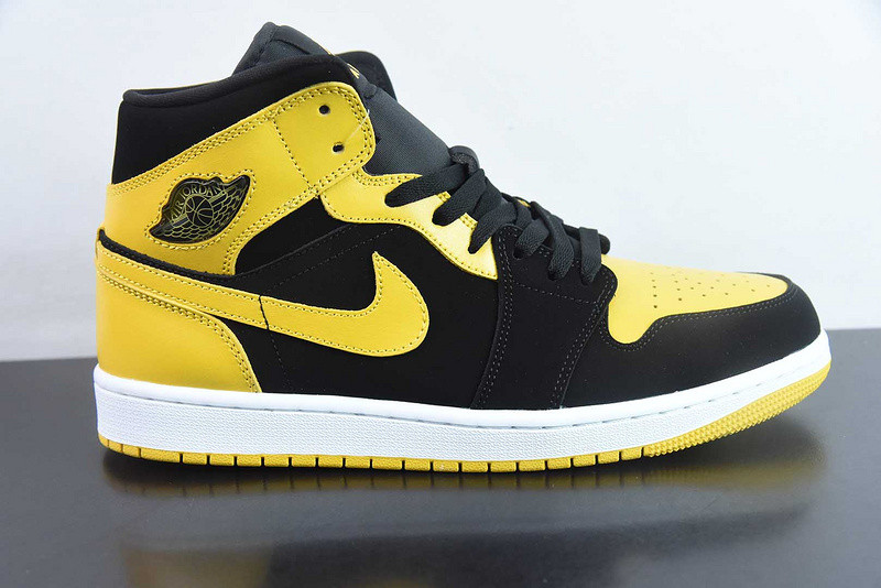 Air Jordan 1 Mid 