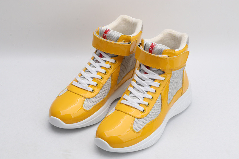 pr sneaker