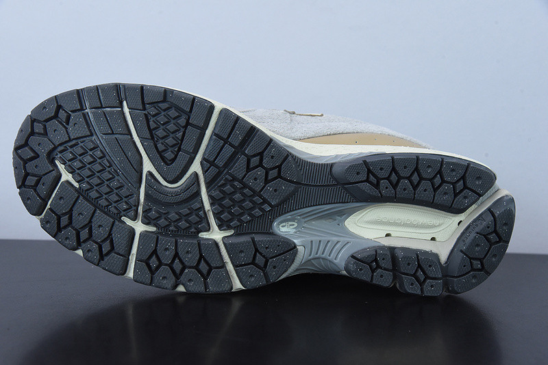 new balance sneaker