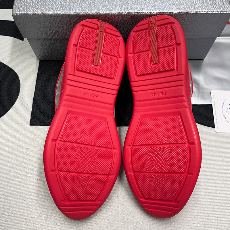 pr sneaker