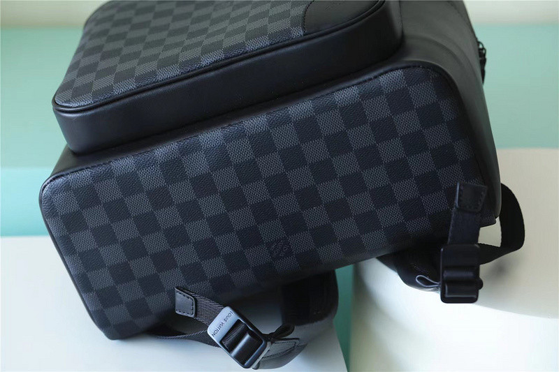 LVT PURSE