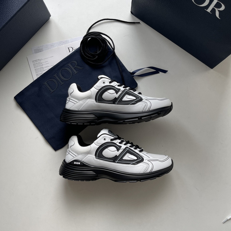 dio* sneaker