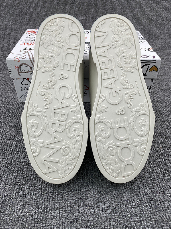 dg sneaker