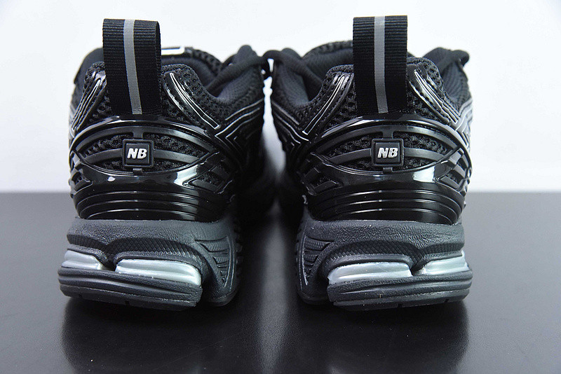 new balance sneaker