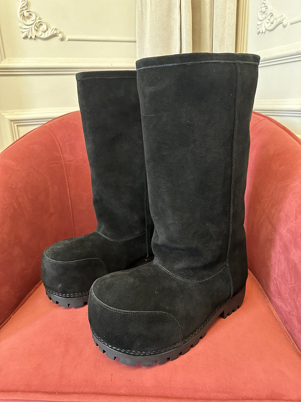 BC BOOTS