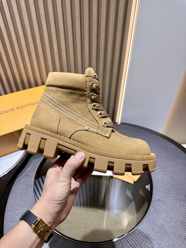 LVT BOOTS