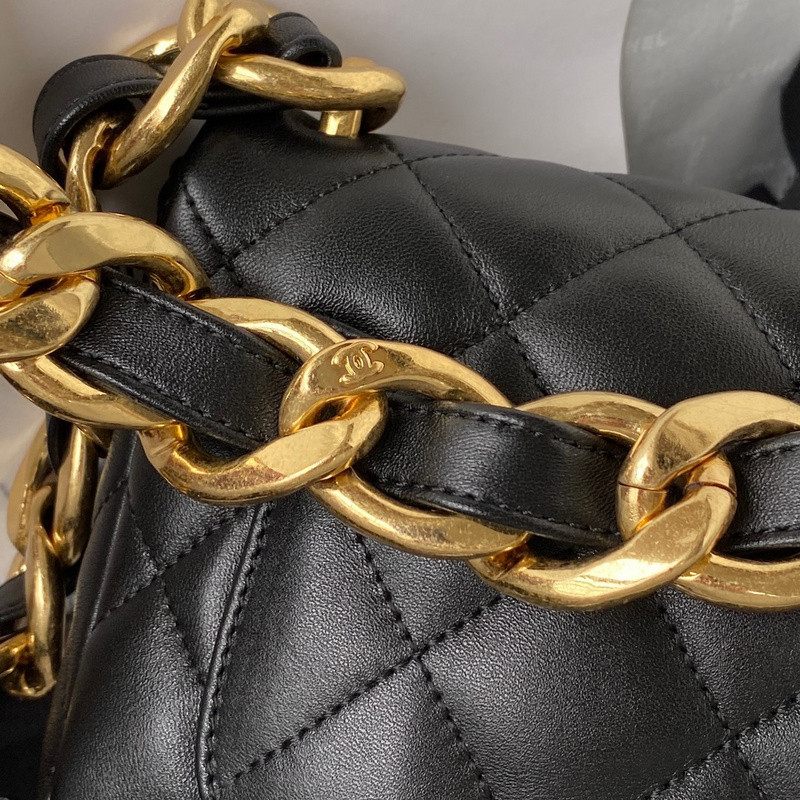 chanel purse