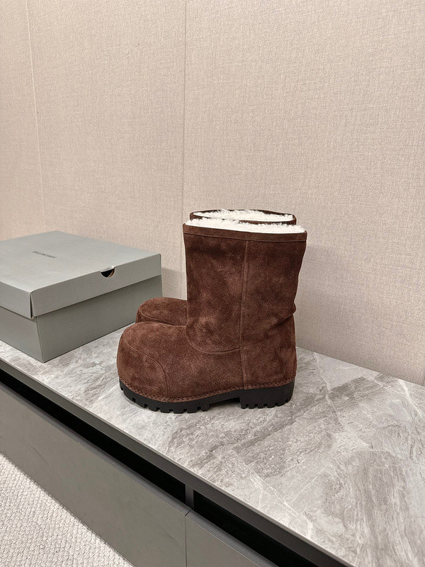 BC BOOTS