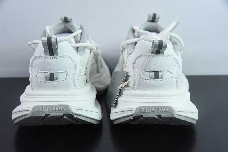 BC XL SNEAKERS