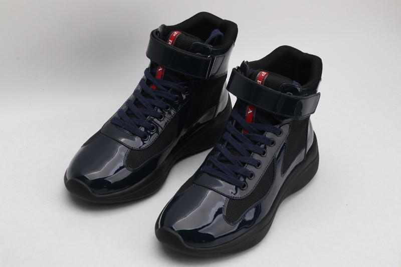pr sneaker