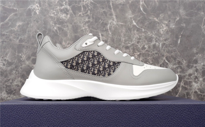 dio* b25 sneaker