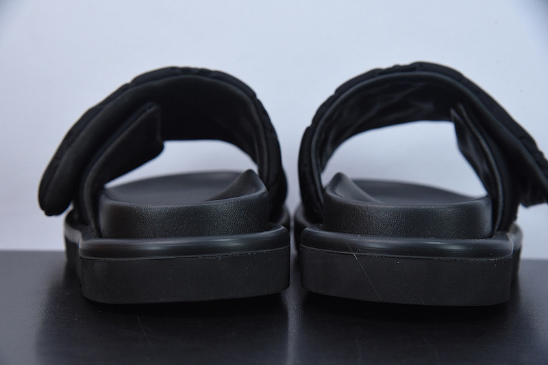 lvt sandals