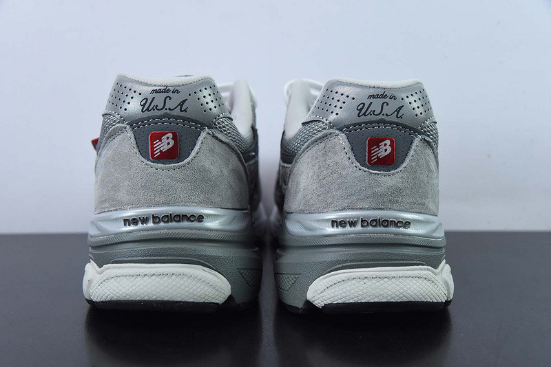 new balance sneaker