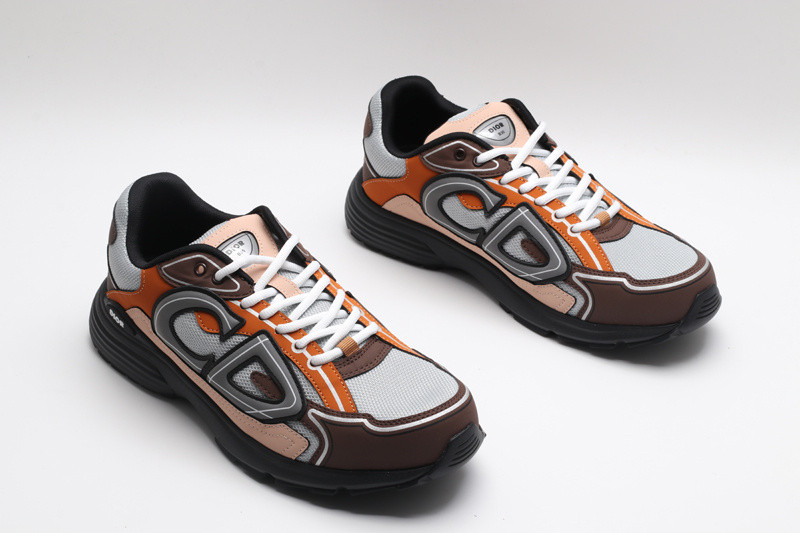 dio* sneaker