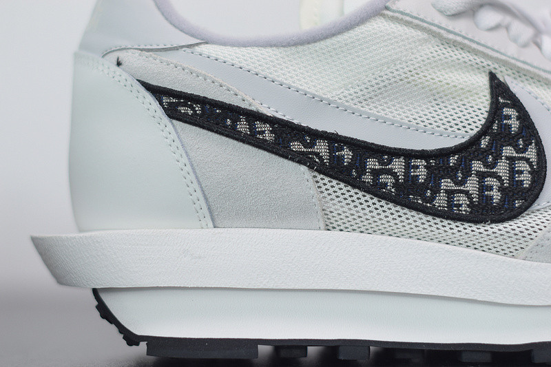 nike x sacai x dio*
