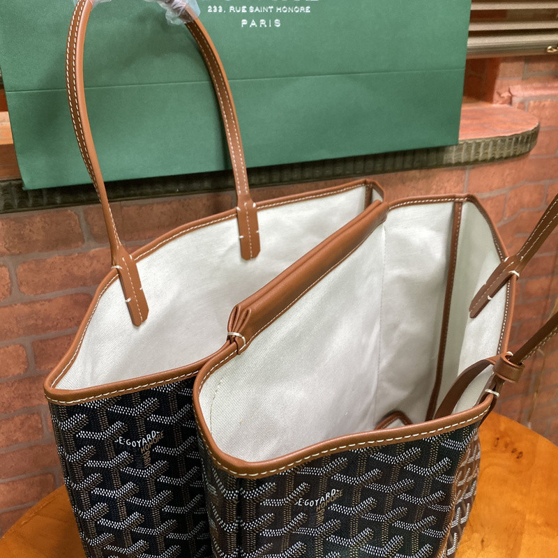 GOYARD PURSE