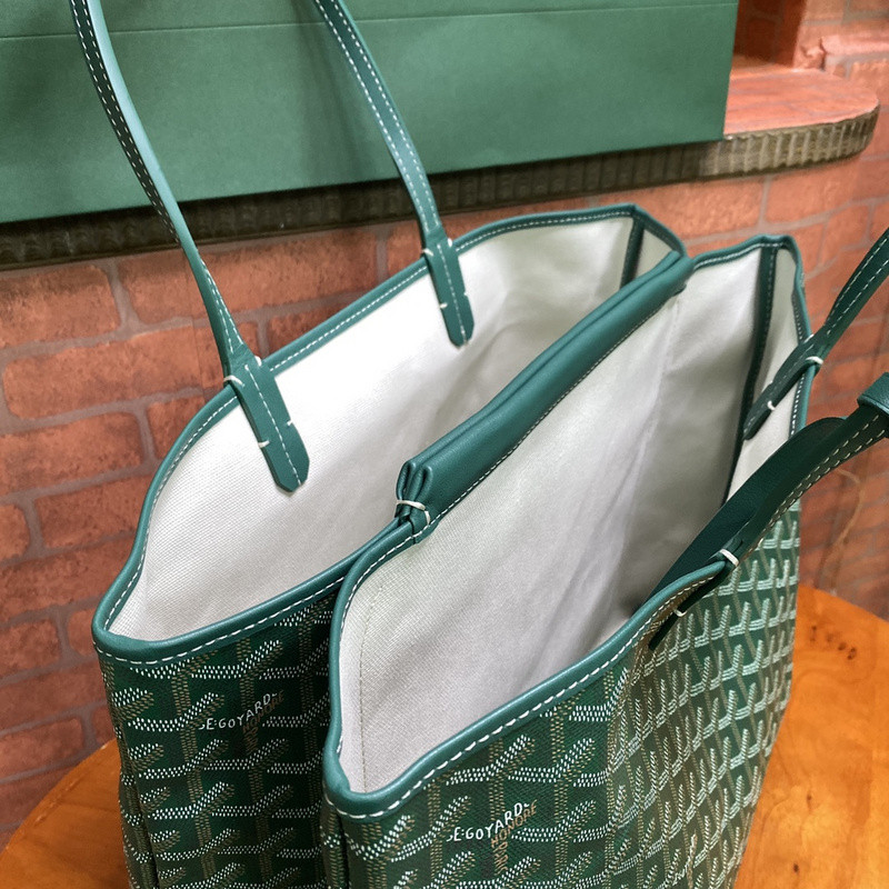 GOYARD PURSE