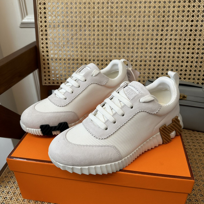 H**mes sneaker