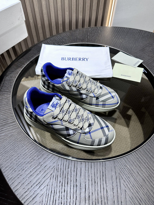 B**rry sneaker