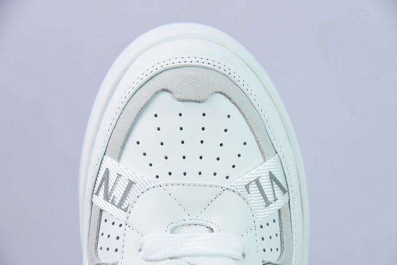 valentino sneaker