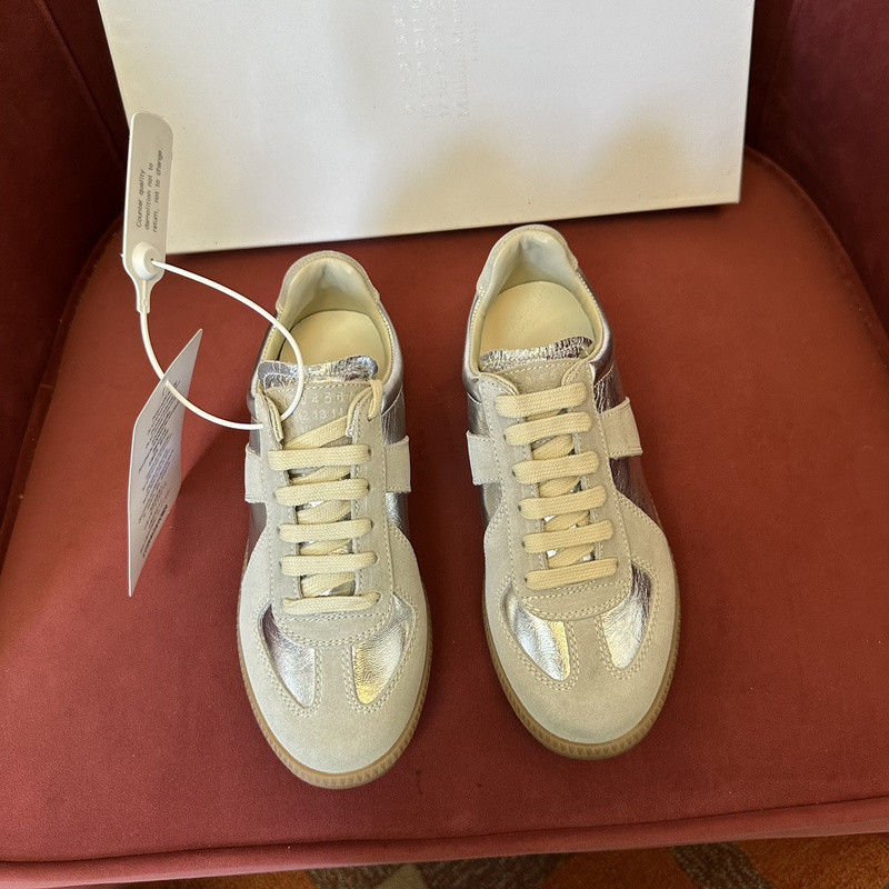 ma*s*n Ma*i*la sneaker