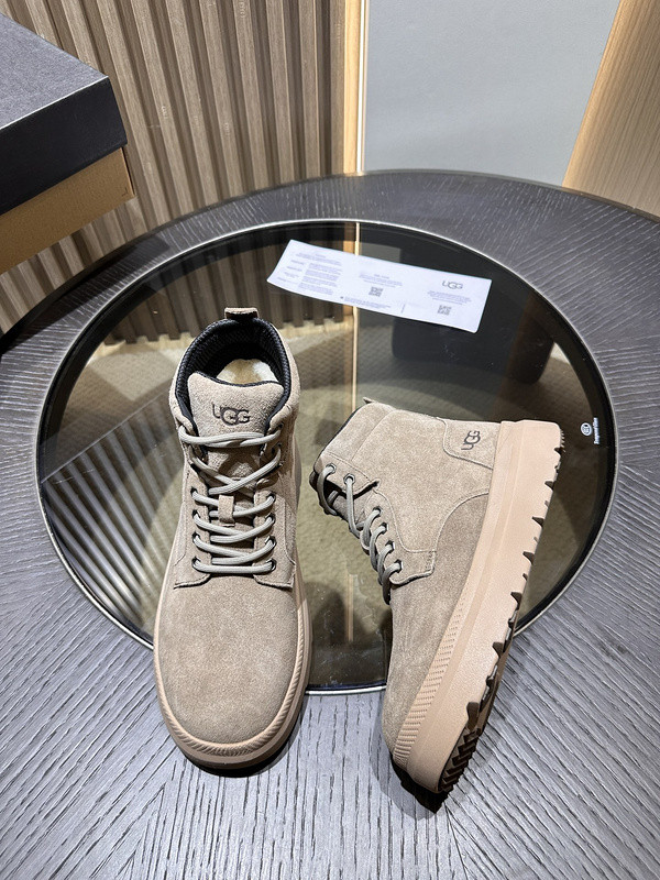 UGG
