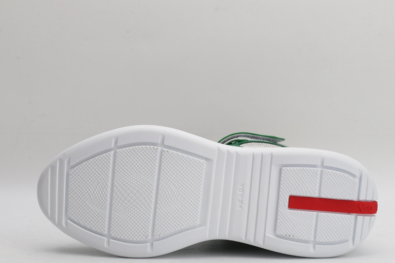 pr sneaker