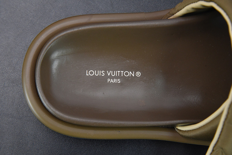 lvt sandals