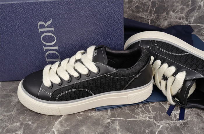 DIO* B33 SNEAKER