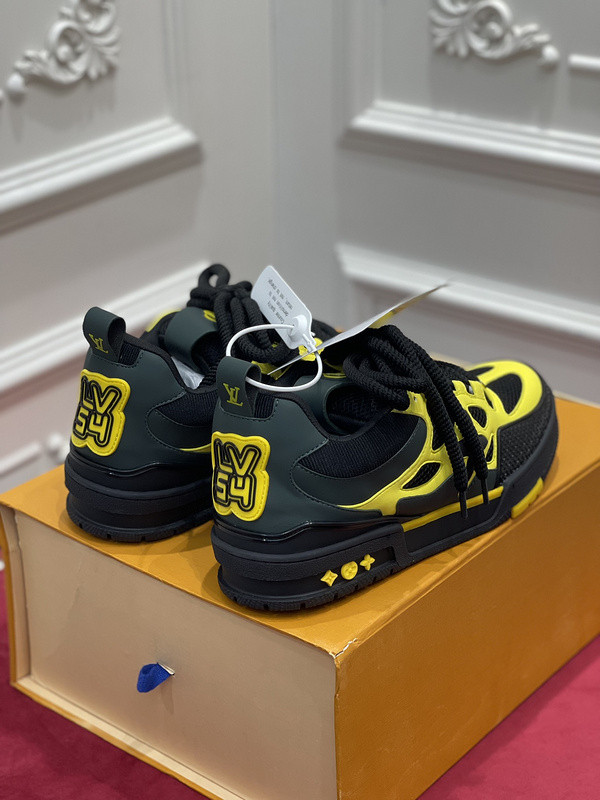 lvt sneakers