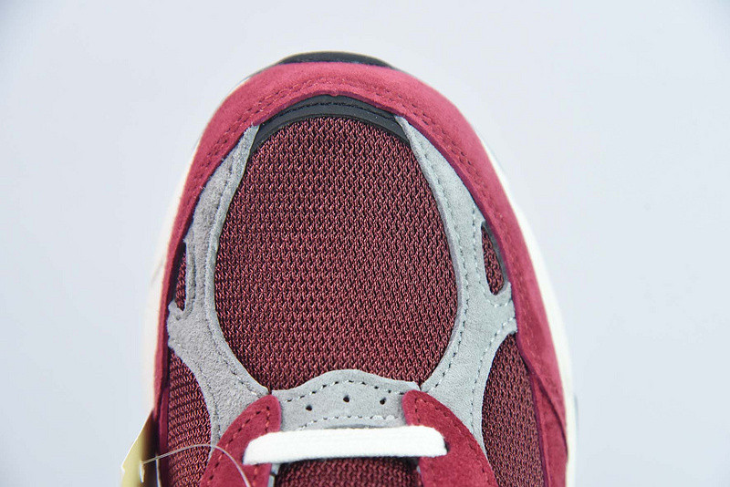 new balance sneaker