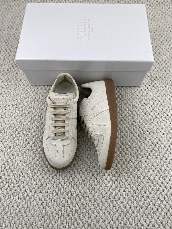 ma*s*n Ma*i*la sneaker