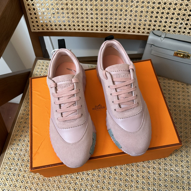 H**mes sneaker