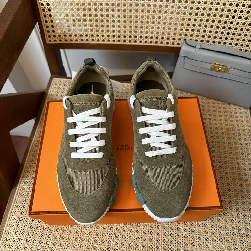 H**mes sneaker