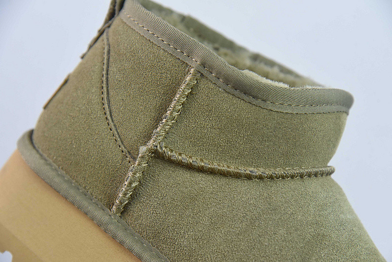 UGG