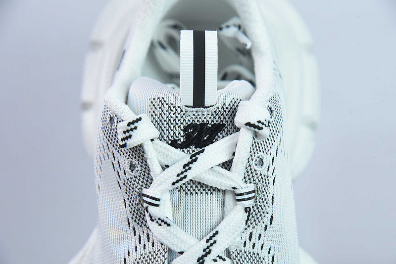 BC 3XL SNEAKER