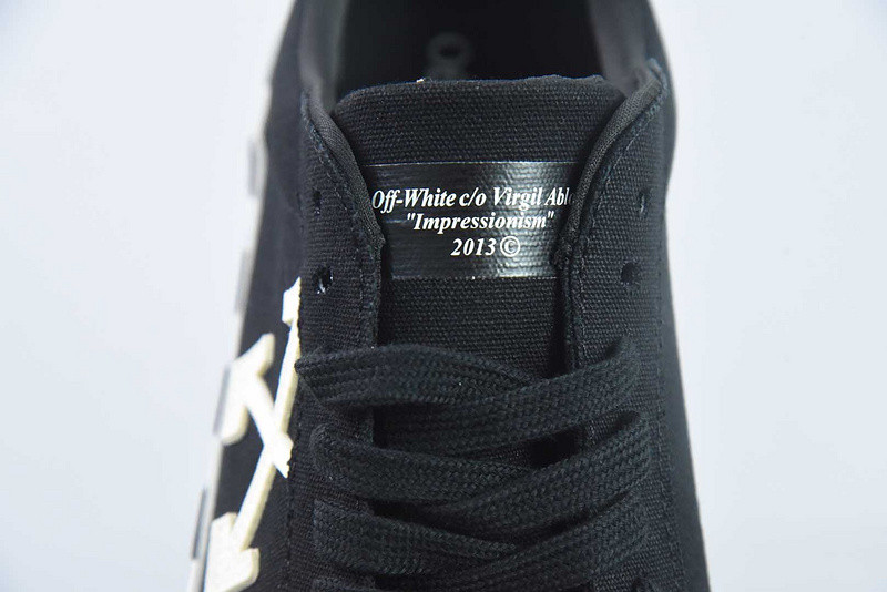 off white SNEAKERS