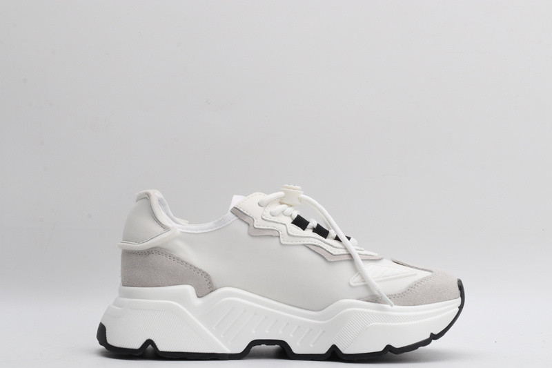 dg sneaker