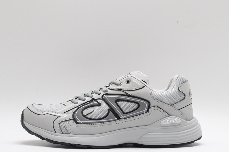 dio* sneaker