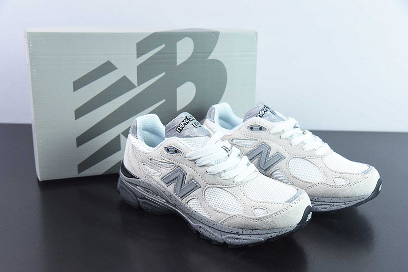 new balance sneaker
