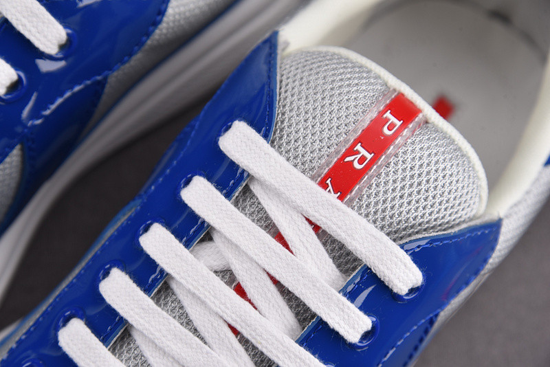 pr sneaker