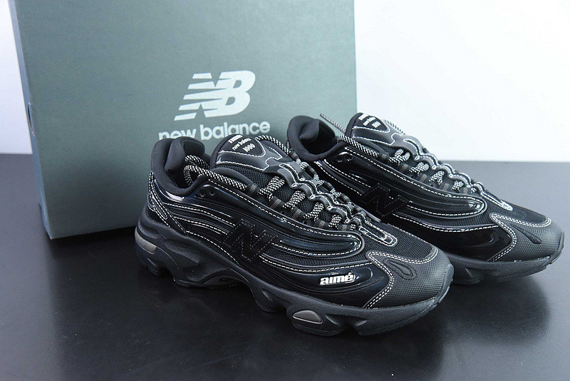 new balance sneaker