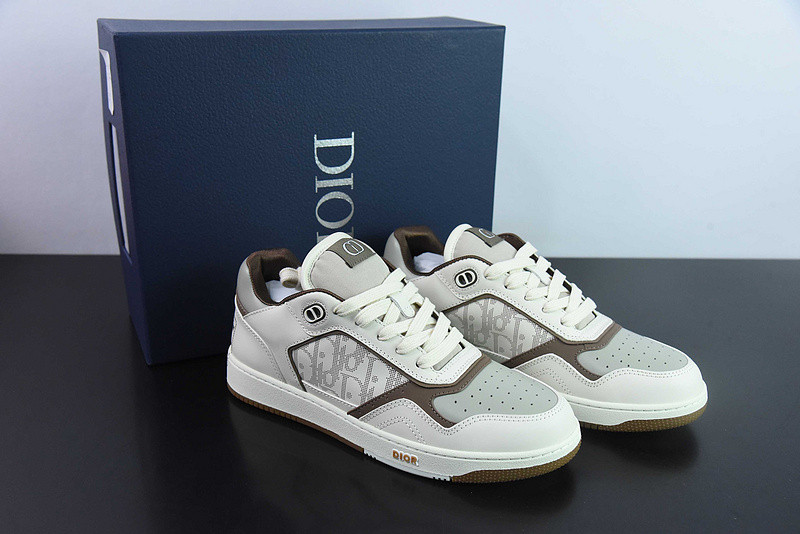 DIO* SNEAKER