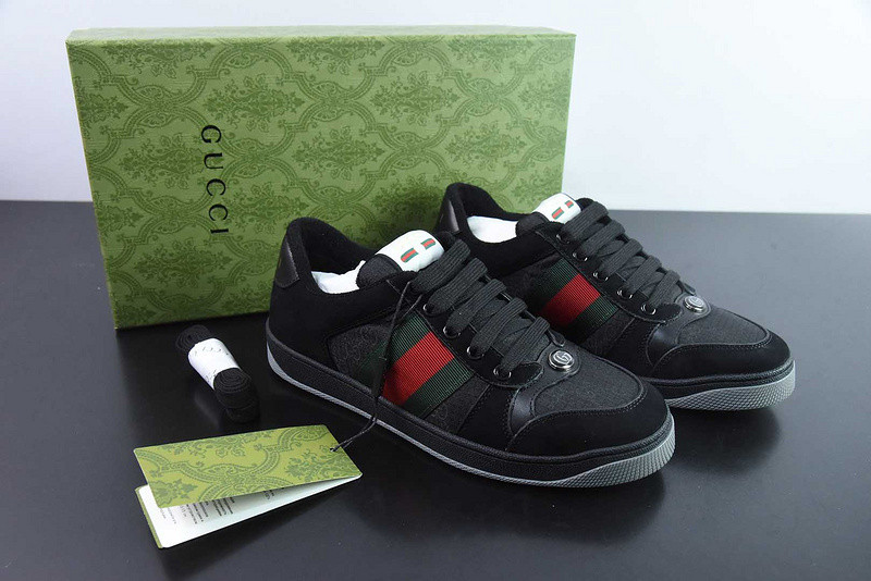 G*u*i sneaker