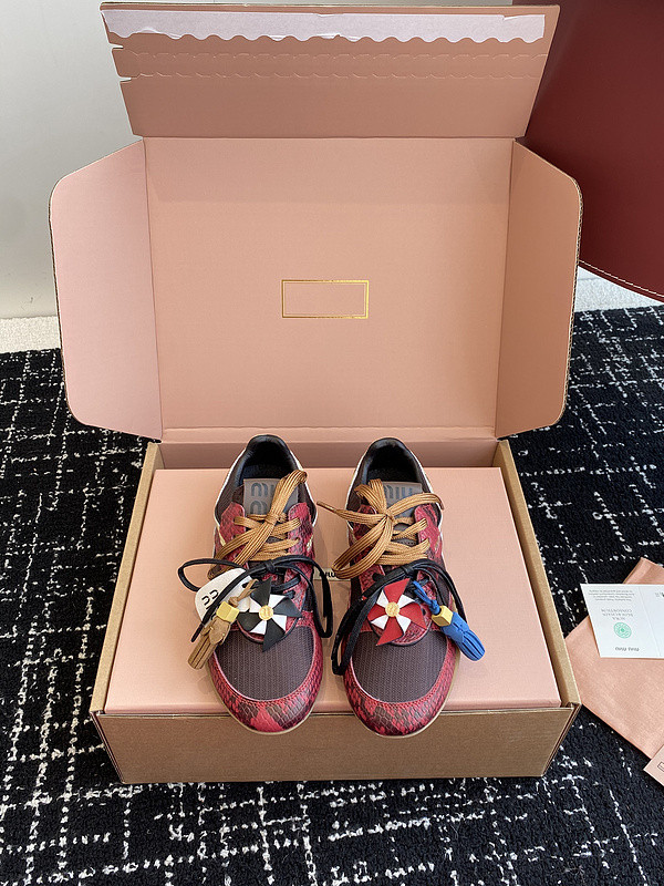 MIUMIU SNEAKER