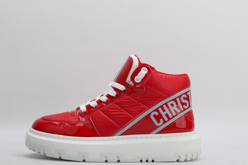 dio* sneaker