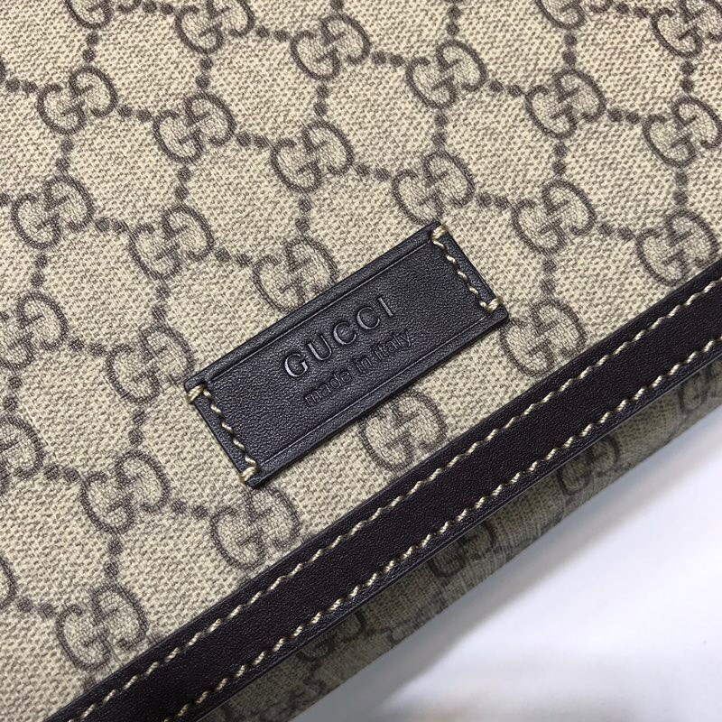 G*u*i handbag