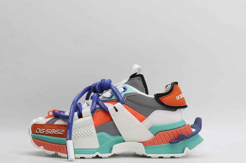 dg sneaker
