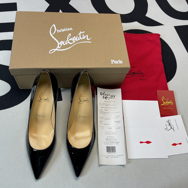 chian louin heel