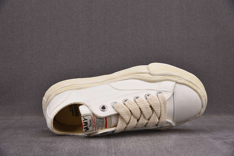 Ma*s*n mihara yasuhiro sneaker